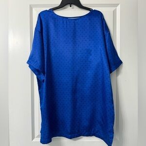 Vintage Victoria’s secret gold label oversized sleep shirt size large